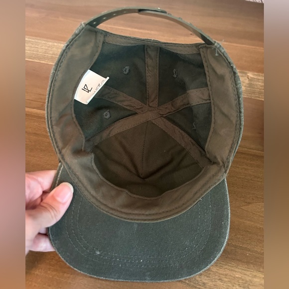 Infant hat bundle - Picture 5 of 7